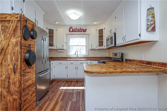 $1,650 | 184 East 12 Oaks Road, Raeford, NC 28376