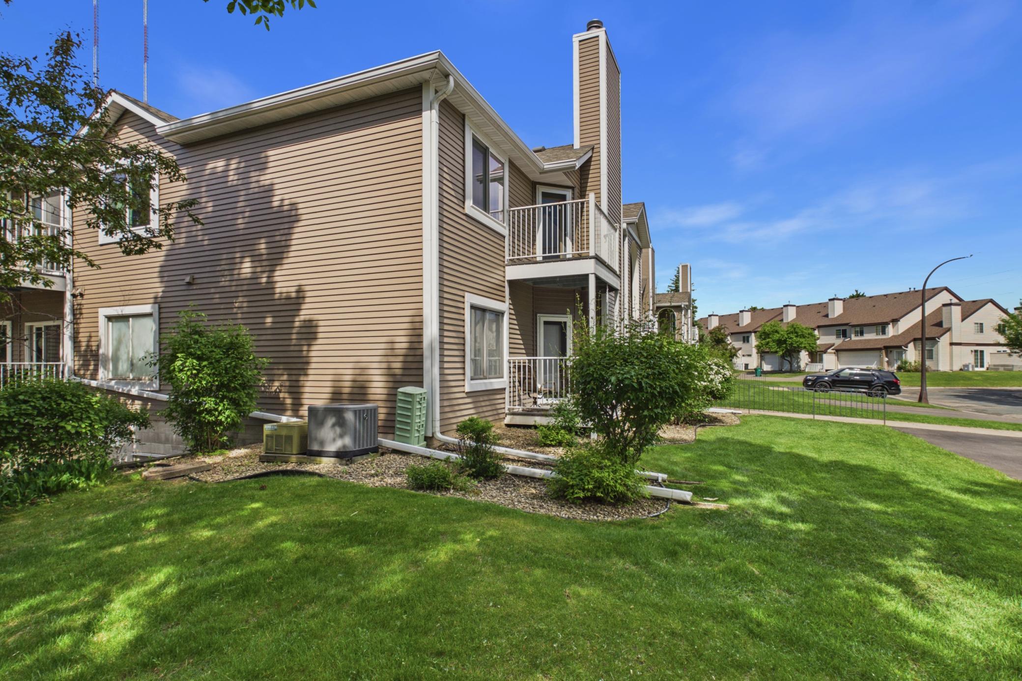 760 County Rd F West, Unit 702 Shoreview, MN 55126 - Photo 17 of 21