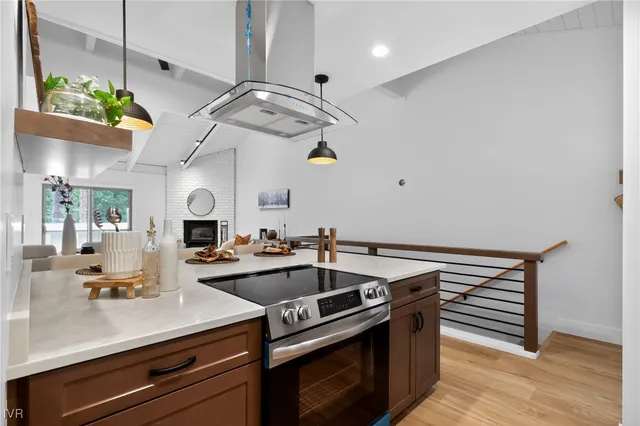 $898,000 | 321 Ski Way, Unit 142, Incline Village, NV 89451