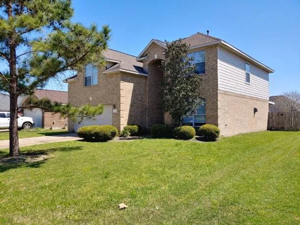 $2,500 | 615 Arbor Green Lane, Rosenberg, TX 77469