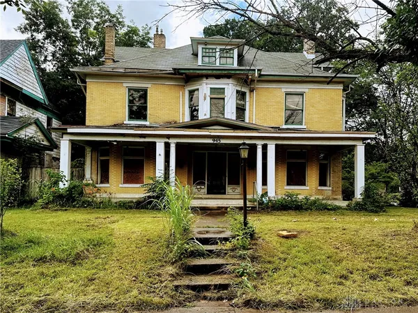 $151,998 | 945 North Broadway Street, Dayton, OH 45402