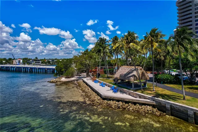 a view of a lake with houses
