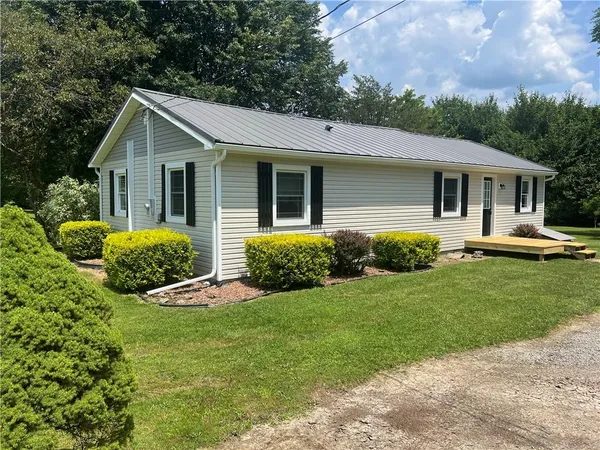 $159,000 | 55 Evergreen Road, Greenville, PA 16125