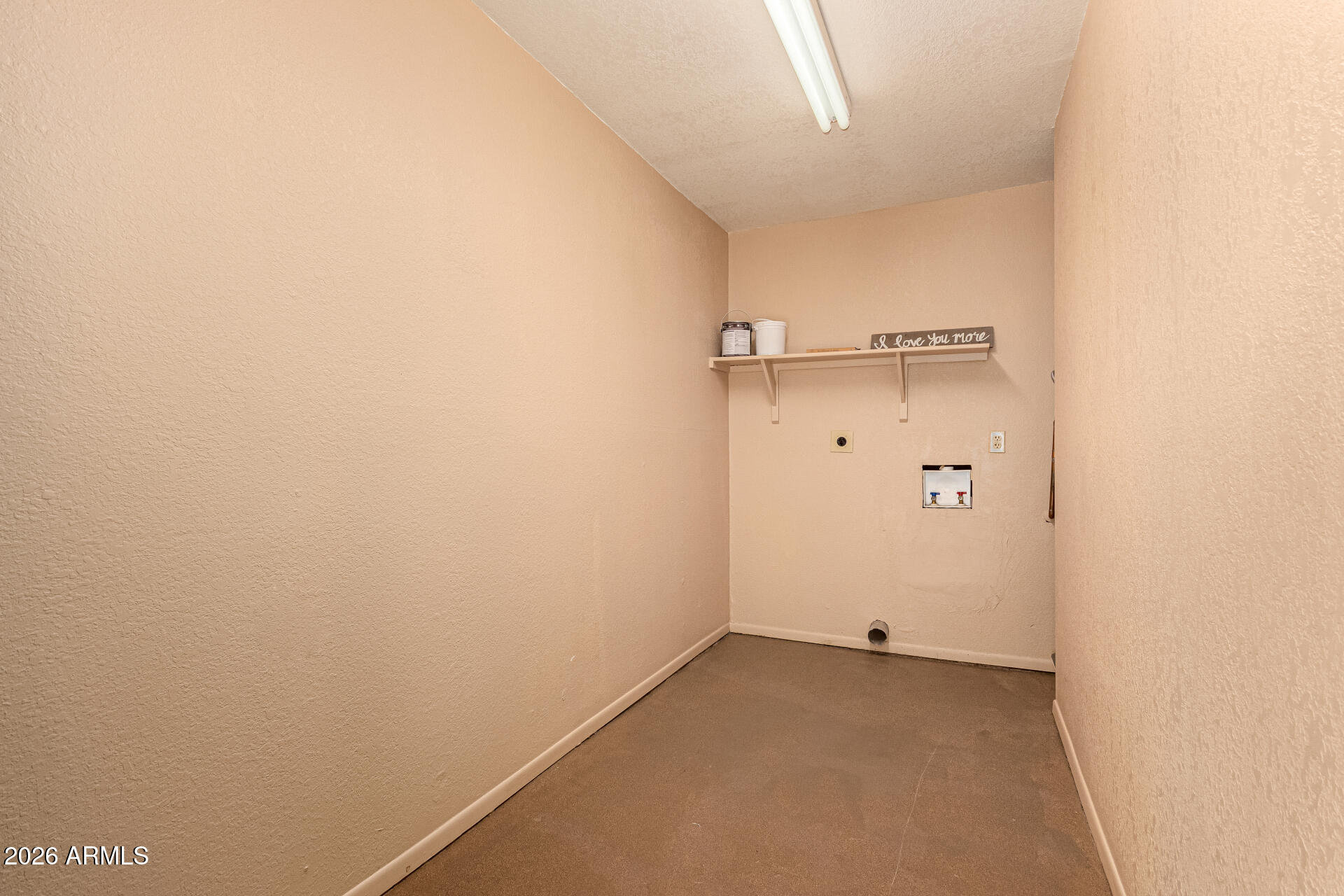 1340 North Recker Road, Unit 343 Mesa, AZ 85205 - Photo 23 of 28 a view of small space