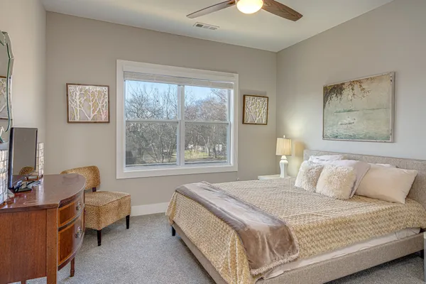 $4,995 | 1410 Edgehill Avenue, Unit B, Nashville, TN 37212