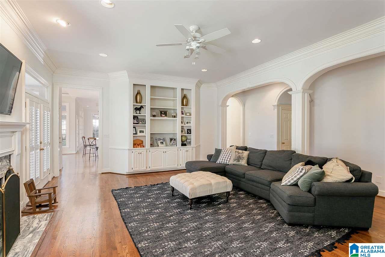 2108 Hickory Ridge Circle Birmingham, AL 35243 - Photo 11 of 50