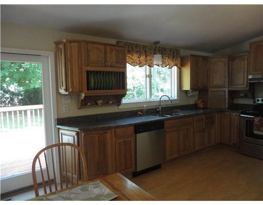 13 Patricia Road Brunswick, ME 04011 - Photo 10 of 24 Kitchen.