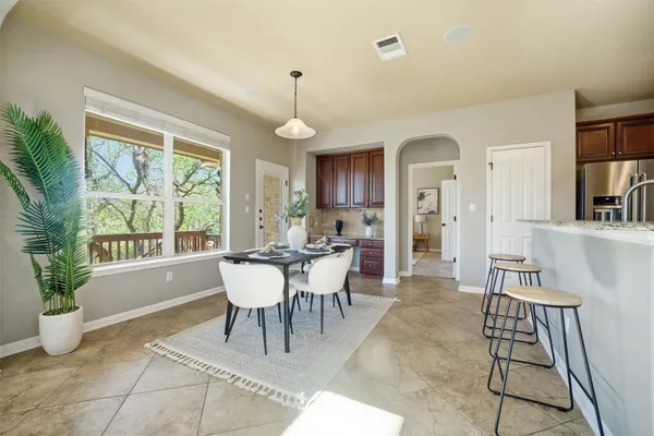 $899,900 | 16100 Spillman Ranch Loop, Austin, TX 78738