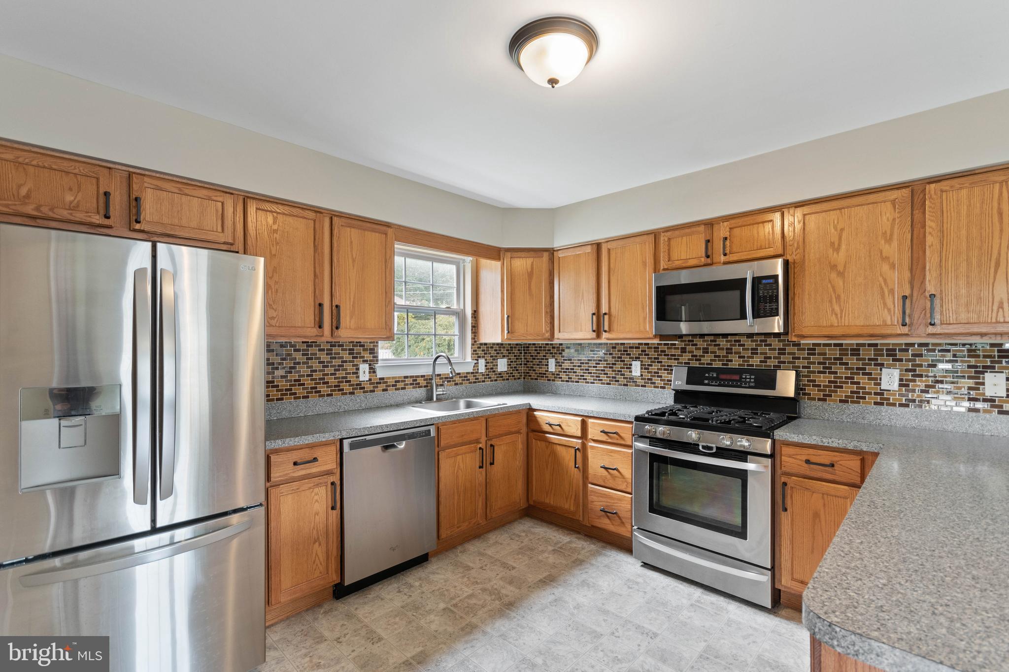 408 High Street Runnemede, NJ 08078 - Photo 8 of 28