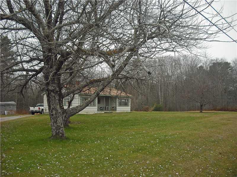 3045 Camden Road Warren, ME 04864 - Photo 2 of 8 Exterior Front.