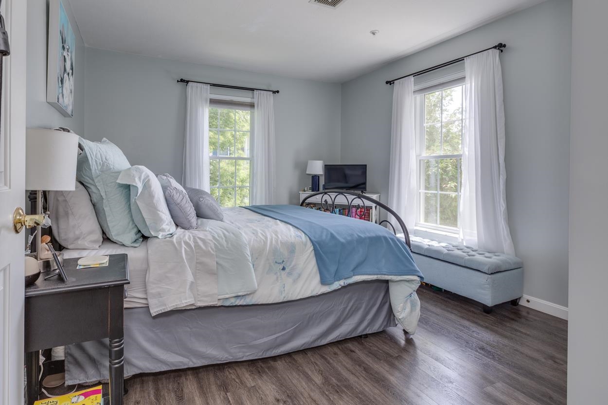 7 Crosswoods Path Boulevard, Unit 13 Merrimack, NH 03054 - Photo 23 of 39