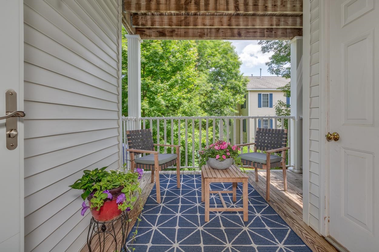 7 Crosswoods Path Boulevard, Unit 13 Merrimack, NH 03054 - Photo 31 of 39