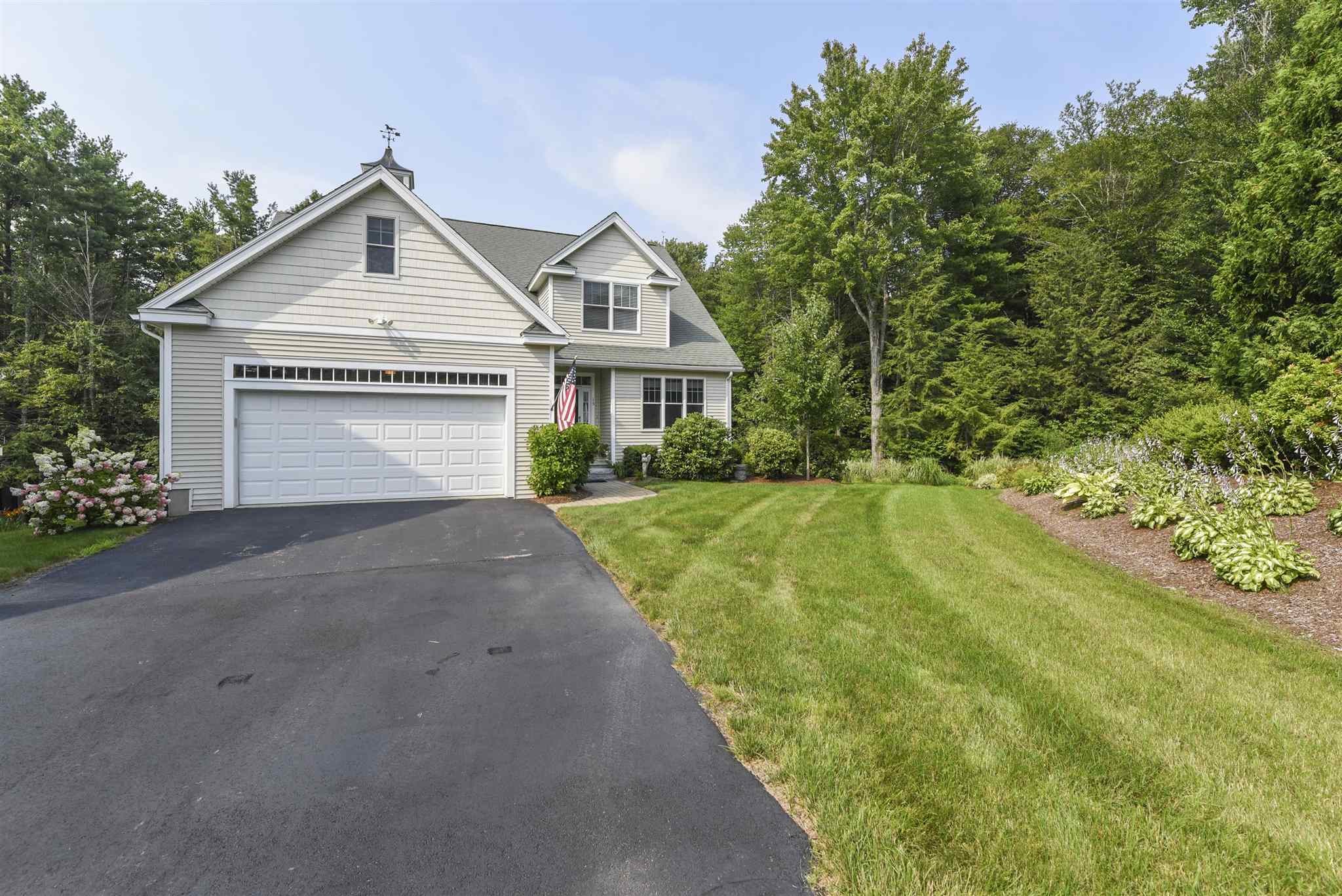 13 Baron's Way Stratham, NH 03885 - Photo 1 of 37