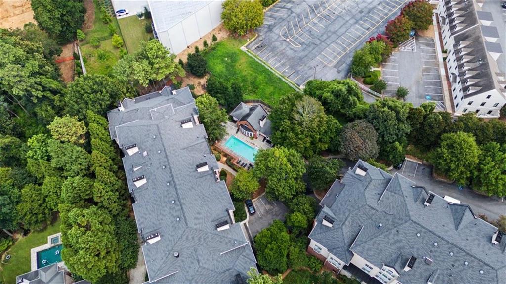 3636 Habersham Road Northwest, Unit 1304 Atlanta, GA 30305 - Photo 26 of 31 Gallery Image 26