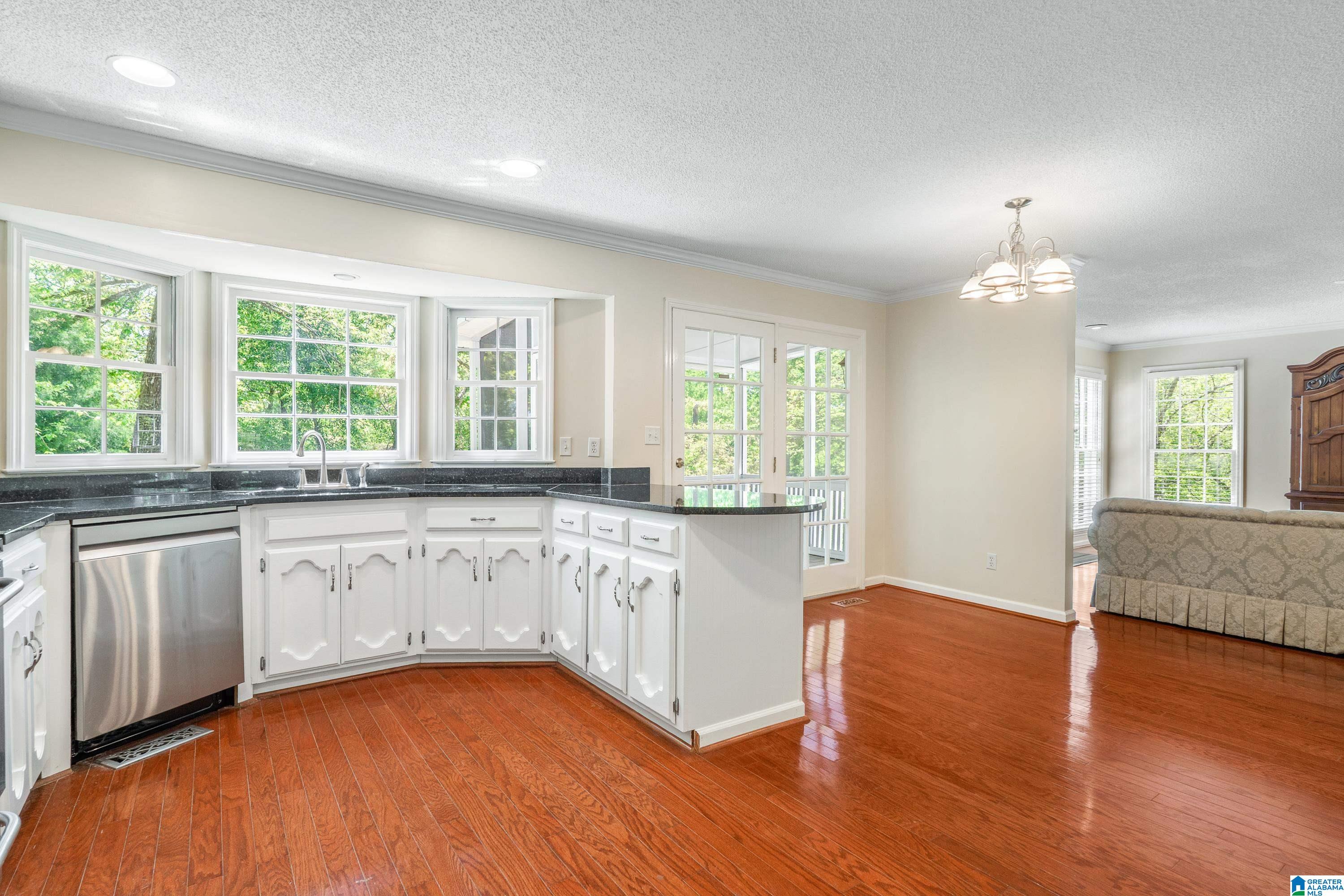 5245 Meadow Brook Road Birmingham, AL 35242 - Photo 14 of 36