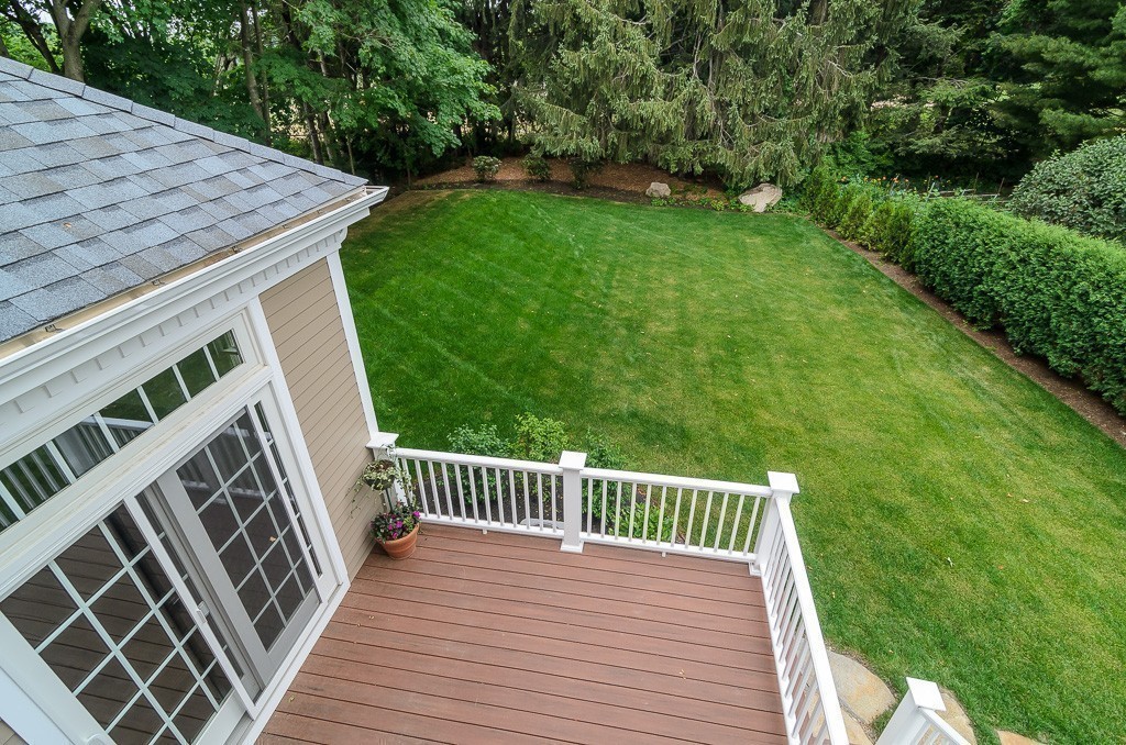 27 Rice Street Wellesley, MA 02482 - Photo 25 of 27