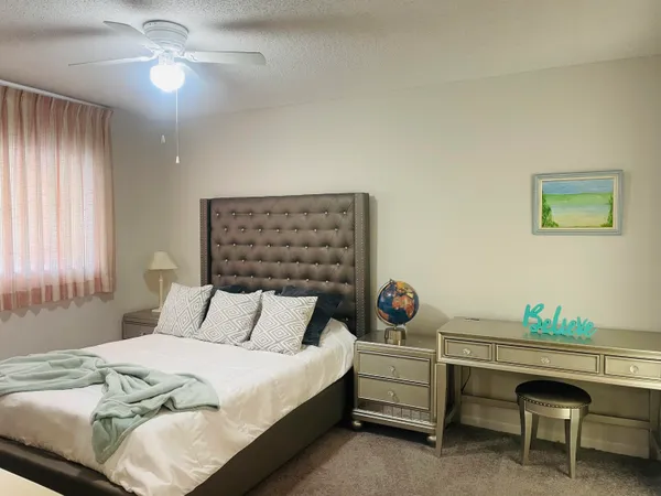 $2,200 | 624 Snug Harbor Drive, Unit B7, Boynton Beach, FL 33435