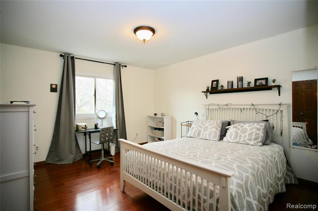 877 Stanford Court Rochester Hills, MI 48309 - Photo 13 of 17