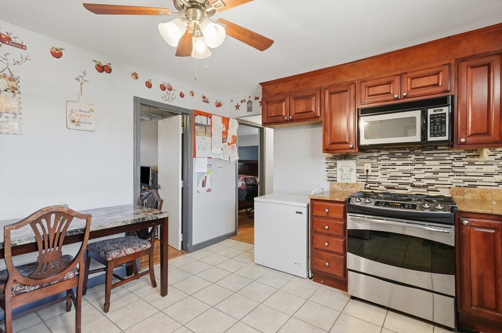 218 Calvary Street, Unit 2 Waltham, MA 02453 - Photo 4 of 18