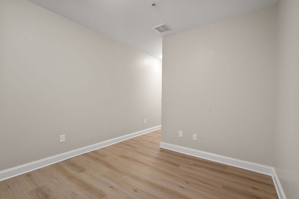89 Lewis Bay Road, Unit 202 Barnstable, MA 02601 - Photo 24 of 39
