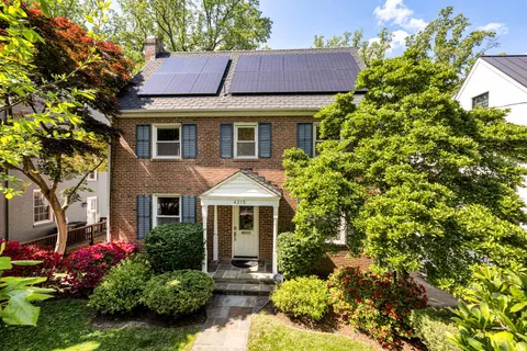 $1,569,000 | 4215 Oakridge Lane, Chevy Chase, MD 20815