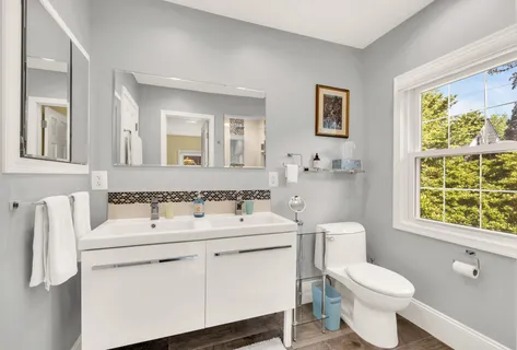$1,569,000 | 4215 Oakridge Lane, Chevy Chase, MD 20815