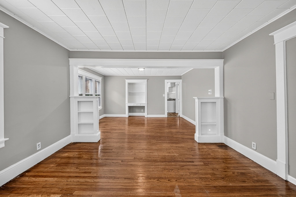 98-100 Draper Street Springfield, MA 01108 - Photo 2 of 25 Gallery Image 2