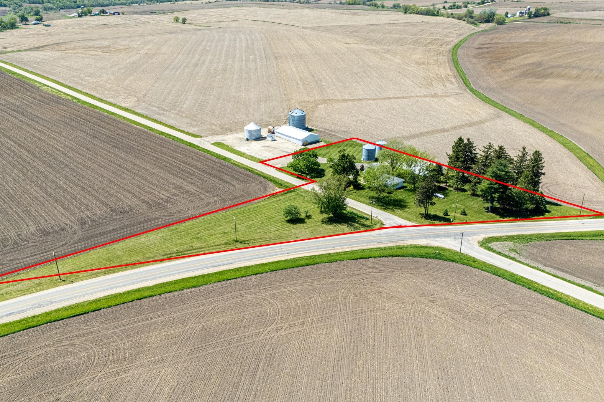 13546 North Showers Road Orangeville, IL 61060 - Photo 33 of 37