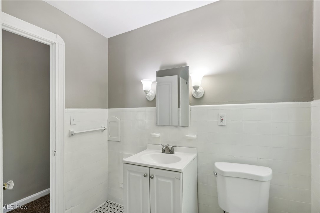 1369 Brookline Road Cleveland, OH 44121 - Photo 21 of 28