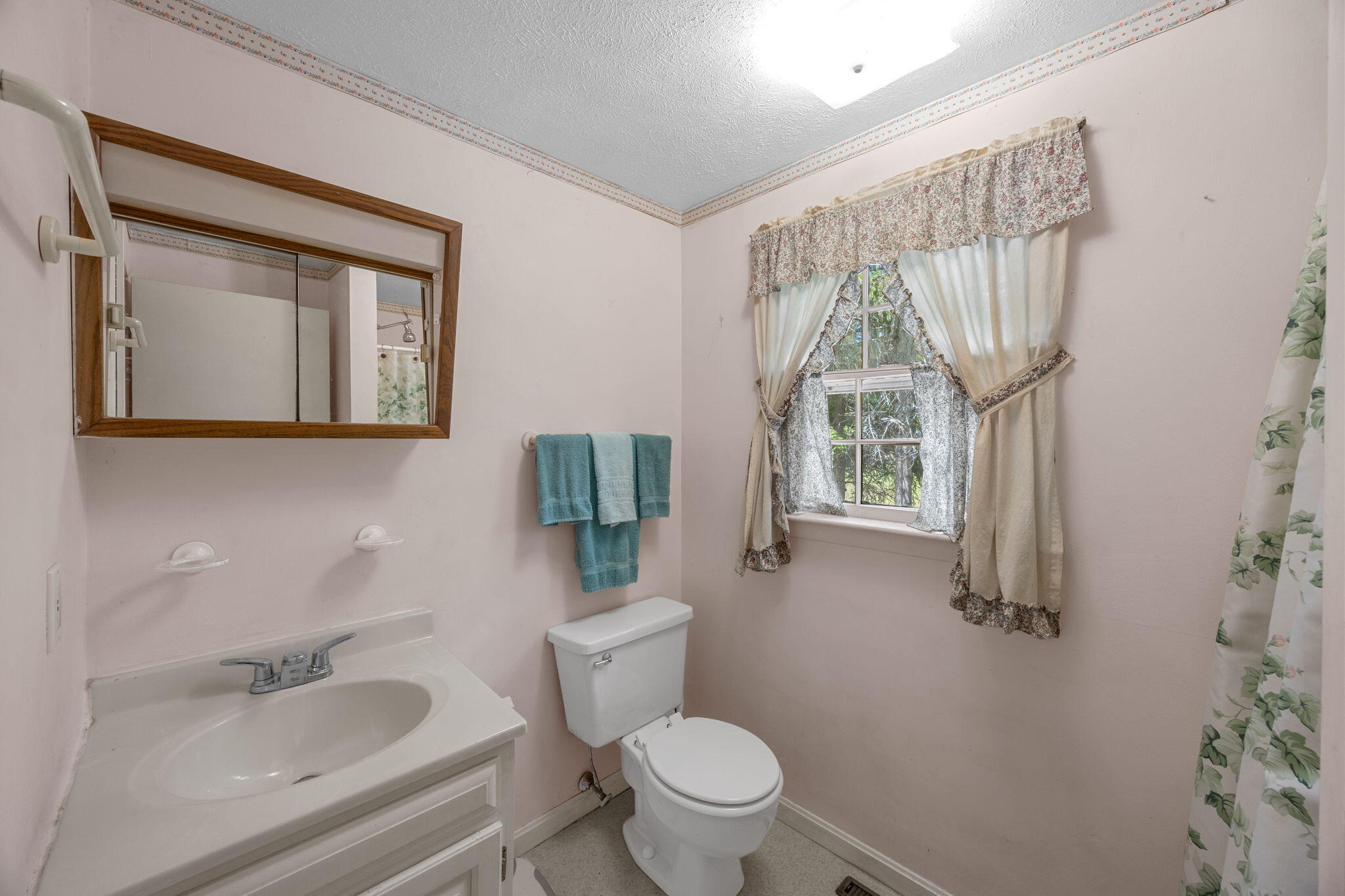 166 James Circle Mashpee, MA 02649 - Photo 29 of 76 22-web-or-mls-166-james-cir