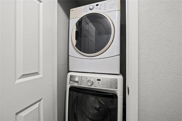 $250,000 | 520 Sandusky Avenue, Kansas City, KS 66101