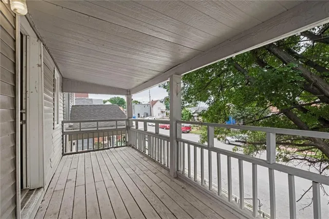 $250,000 | 520 Sandusky Avenue, Kansas City, KS 66101