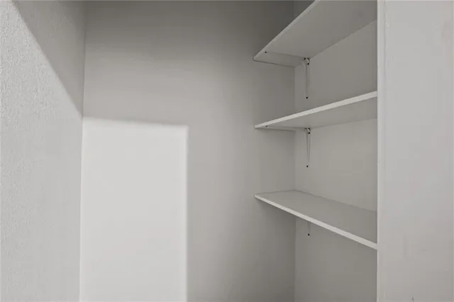 $250,000 | 520 Sandusky Avenue, Kansas City, KS 66101