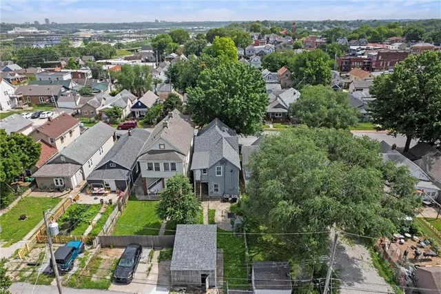 $250,000 | 520 Sandusky Avenue, Kansas City, KS 66101