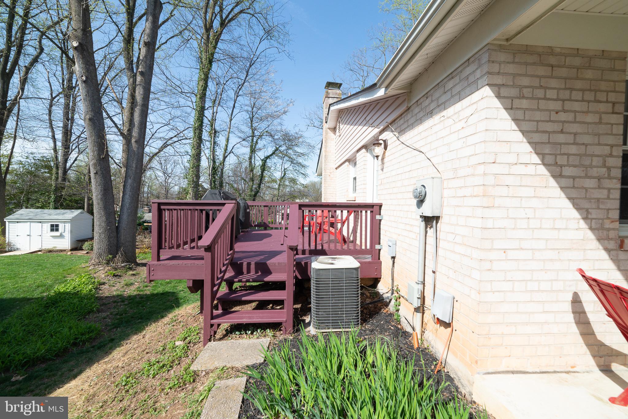 6919 Sydenstricker Road Springfield, VA 22152 - Photo 38 of 44 Side deck