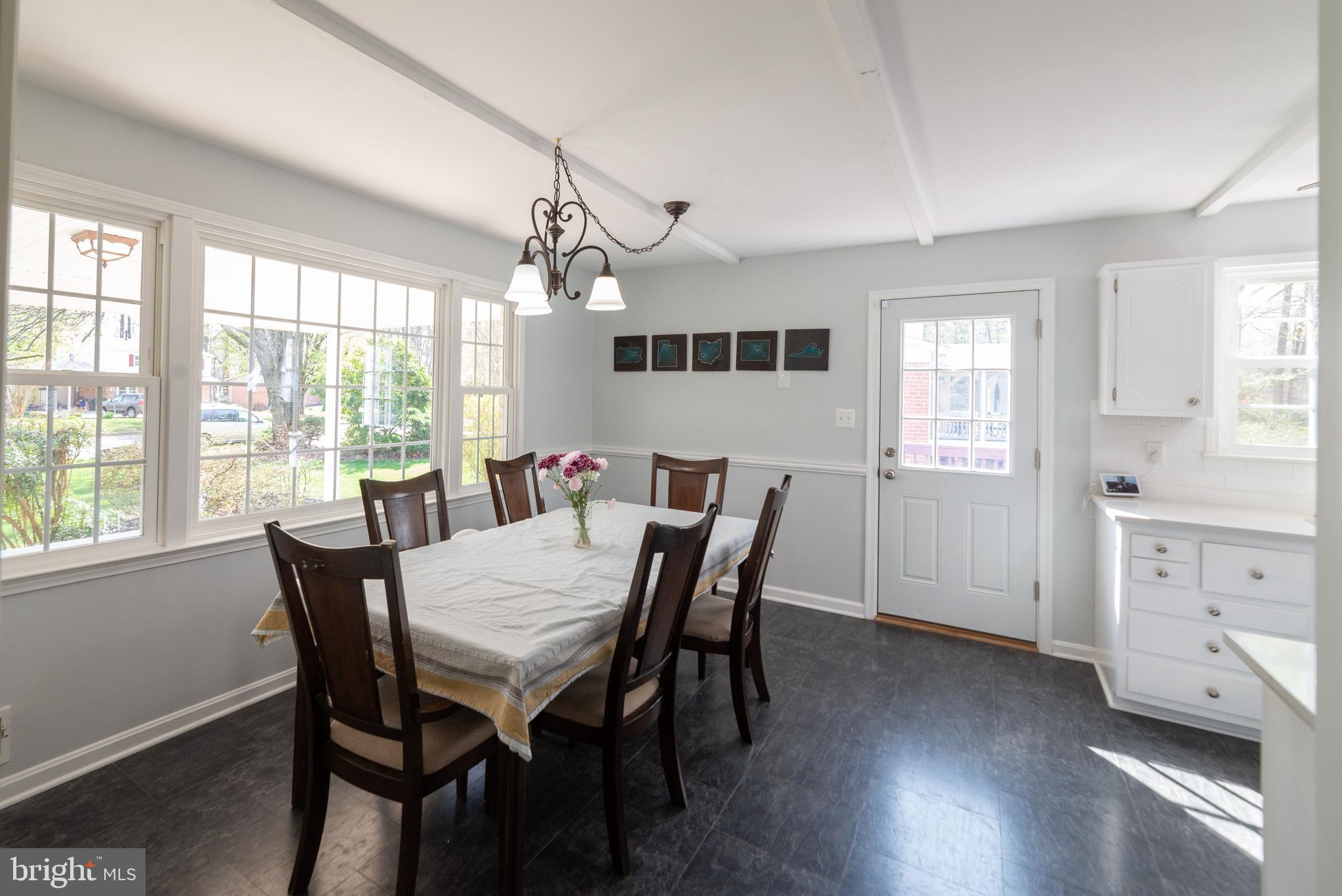 6919 Sydenstricker Road Springfield, VA 22152 - Photo 10 of 44 Spacious breakfast room