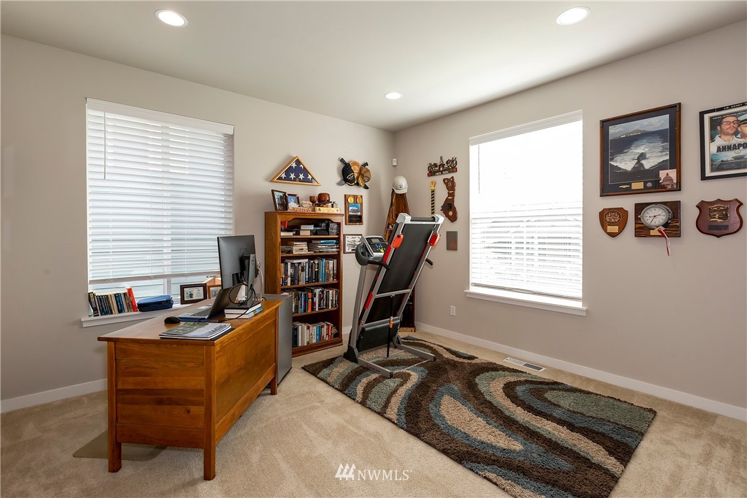 4976 Castleton Road Southwest Port Orchard, WA 98367 - Photo 15 of 31 Gallery Image 15