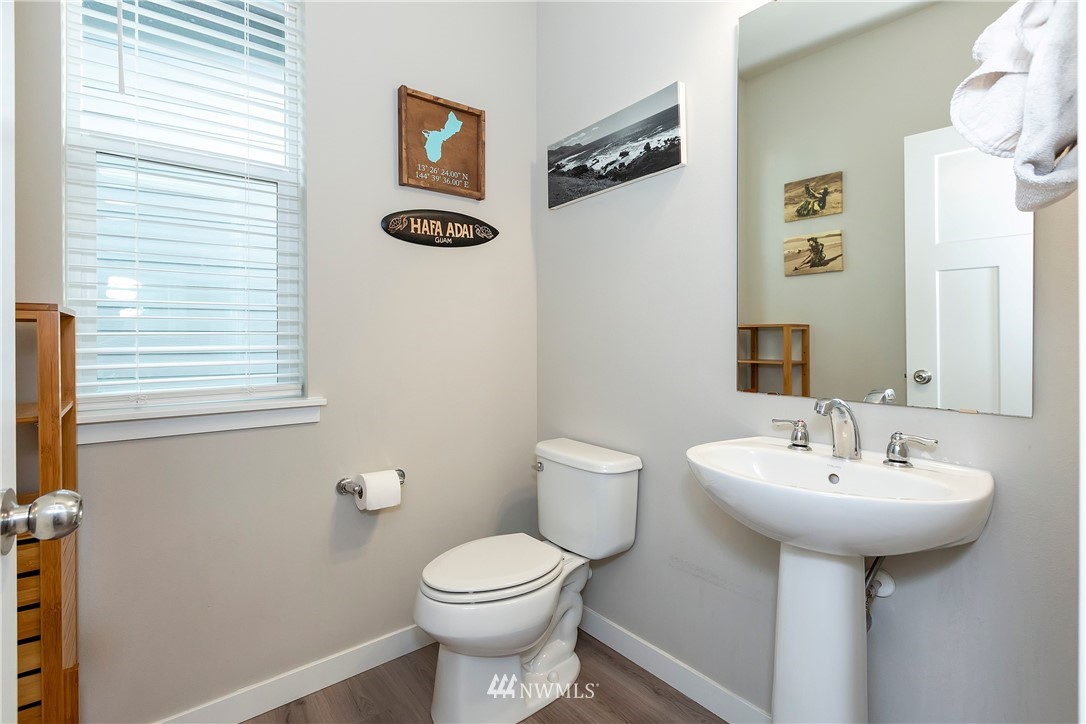 4976 Castleton Road Southwest Port Orchard, WA 98367 - Photo 17 of 31 Gallery Image 17