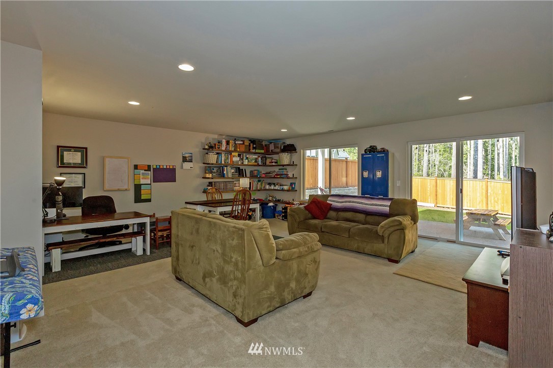4976 Castleton Road Southwest Port Orchard, WA 98367 - Photo 27 of 31 Gallery Image 27
