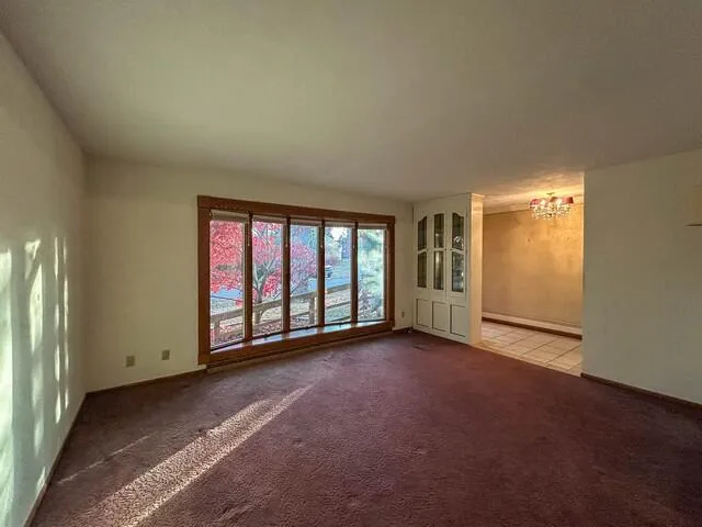 $575,000 | 24920 73rd Street, Paddock Lake, WI 53168