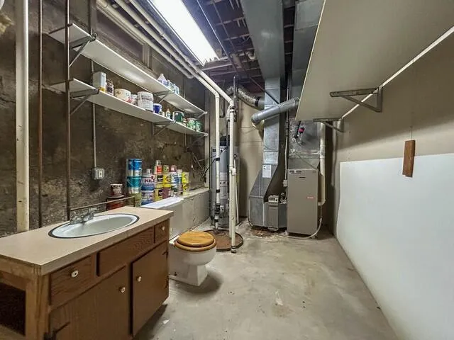 $575,000 | 24920 73rd Street, Paddock Lake, WI 53168