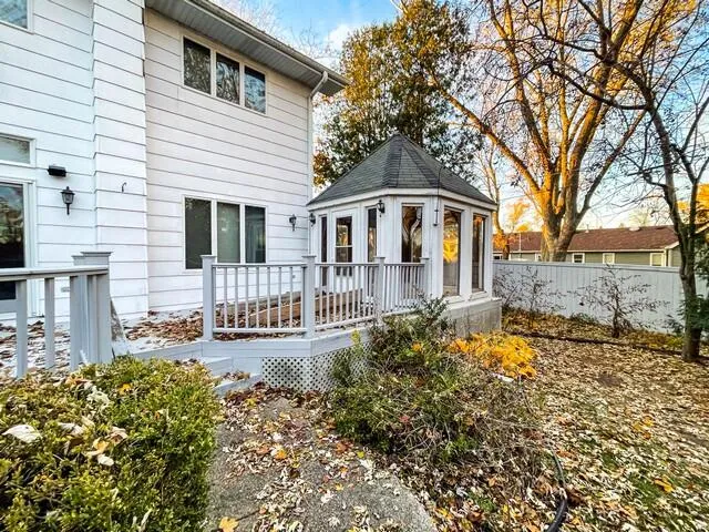 $575,000 | 24920 73rd Street, Paddock Lake, WI 53168