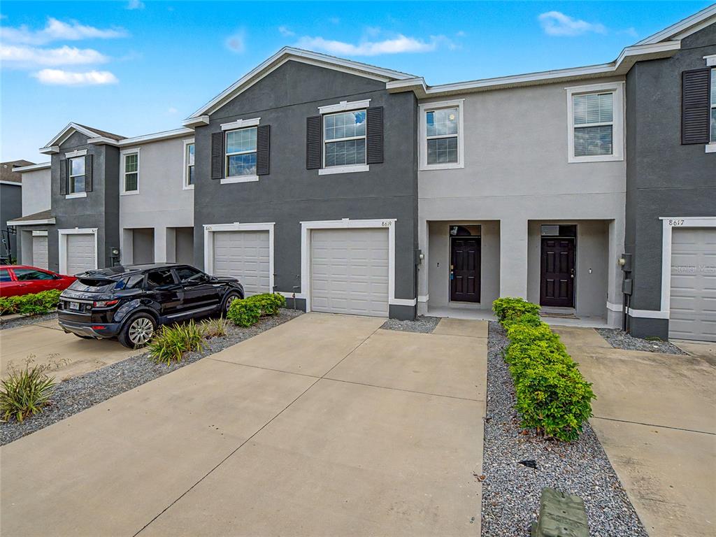 8619 Falling Blue Place Riverview, FL 33578 - Photo 2 of 19