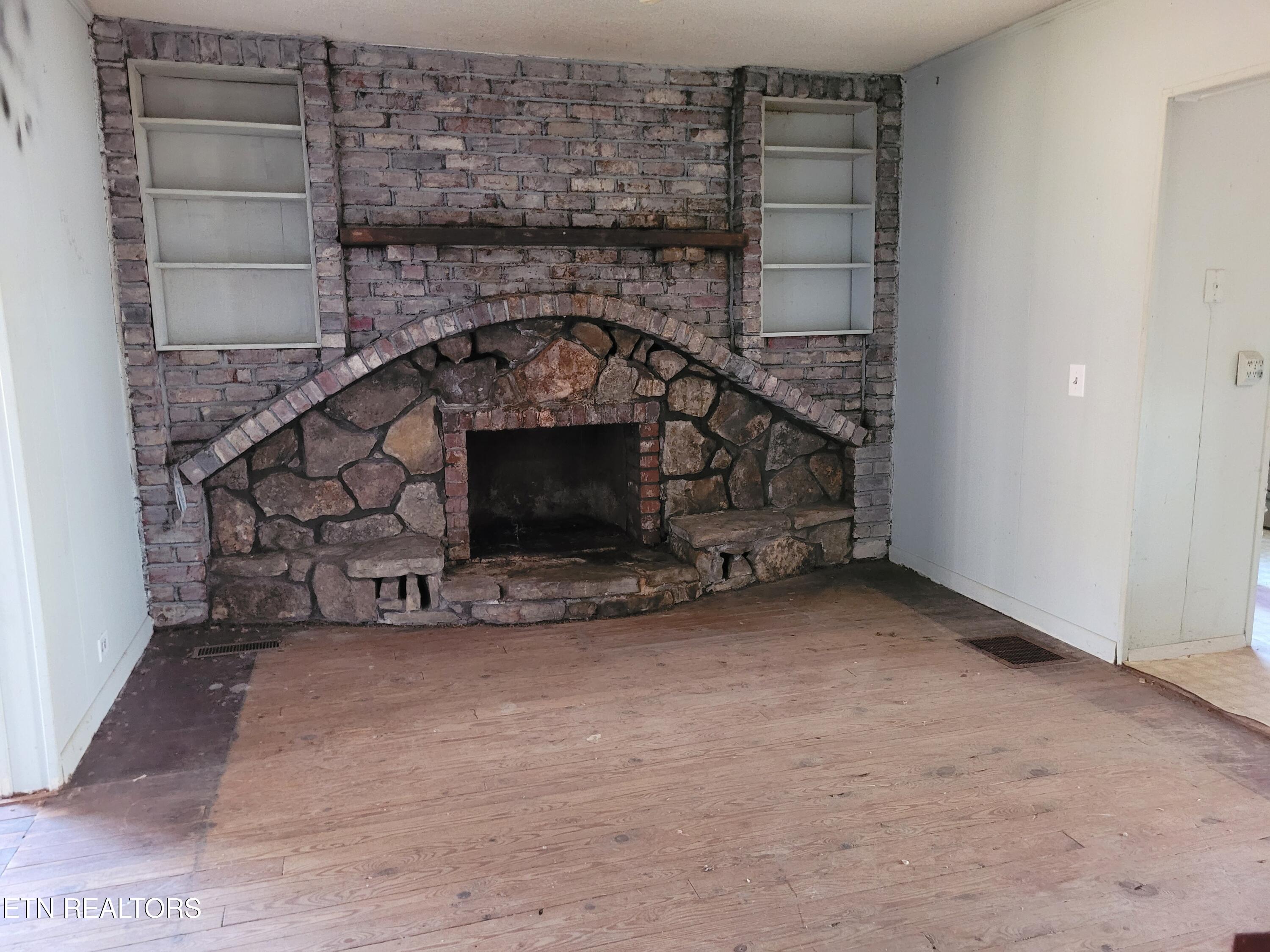 2316 Poe Road Soddy Daisy, TN 37379 - Photo 3 of 21 20260227_171221