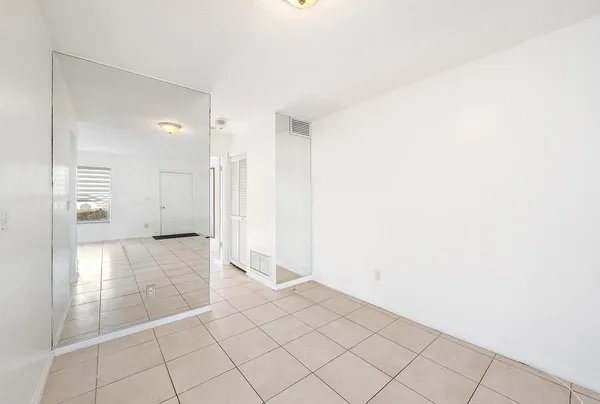 $99,000 | 2929 Southeast Ocean Boulevard, Unit 1032, Stuart, FL 34996