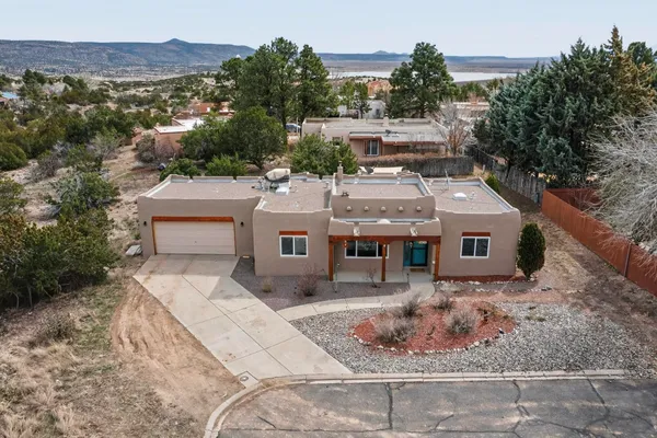 $309,000 | 6626 Shkamarayu Place, Cochiti Lake, NM 87083