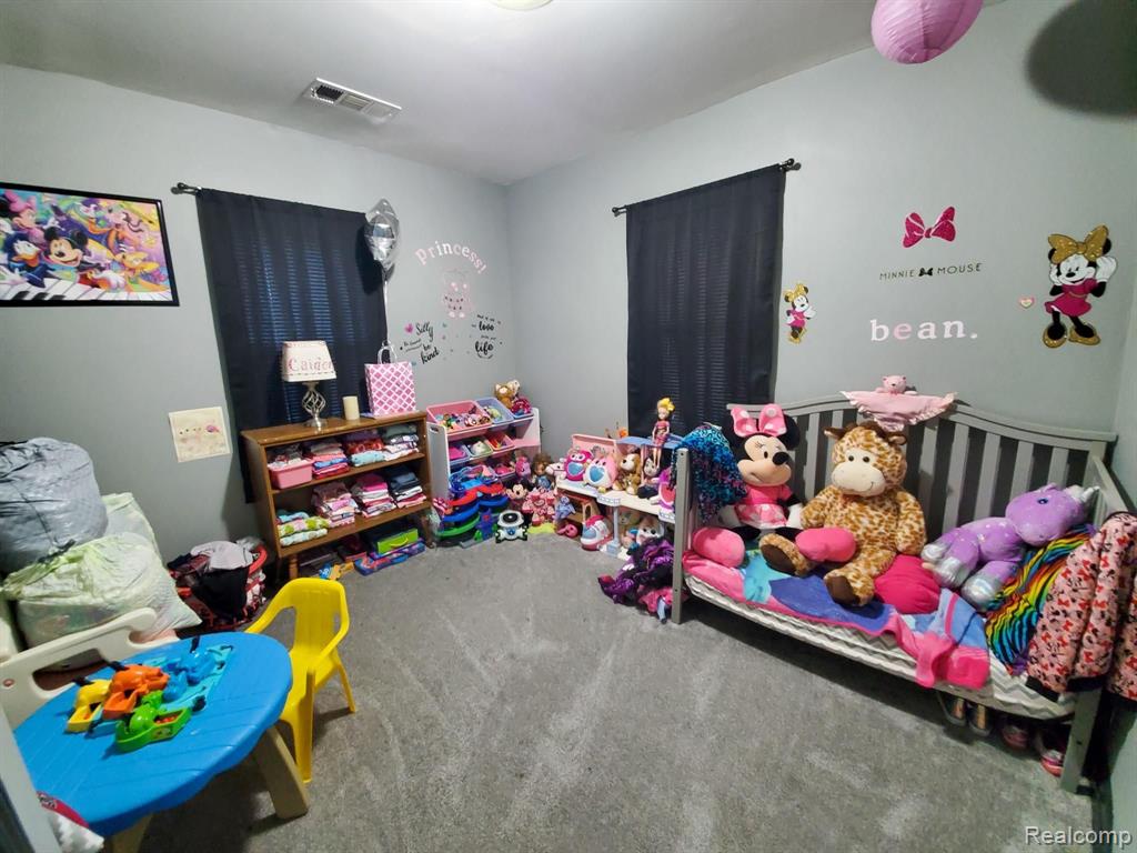 6767 Rivard Avenue Warren, MI 48091 - Photo 11 of 18