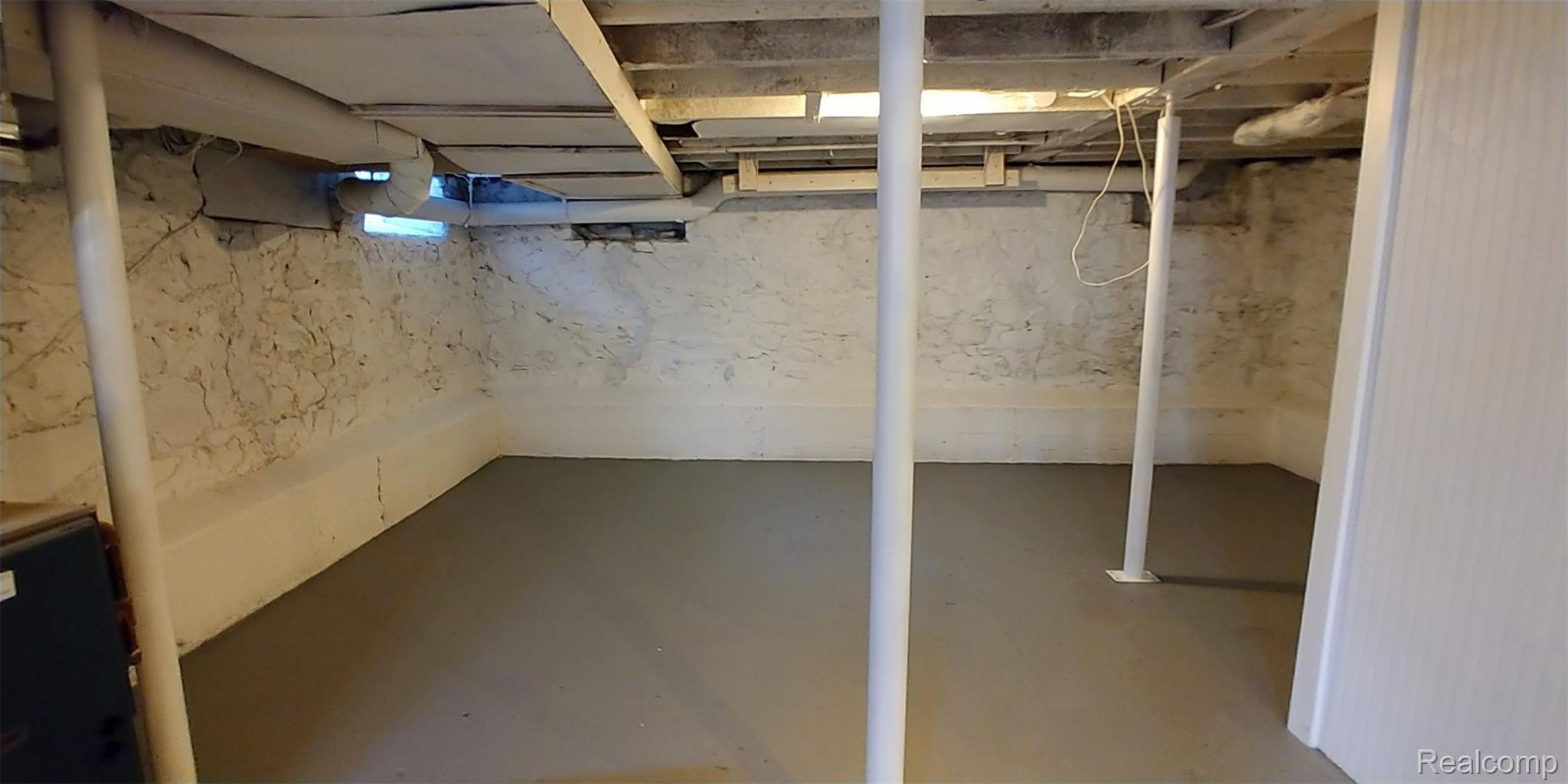 10526 Skeman Road Brighton, MI 48114 - Photo 32 of 35 Michigan Basement 1a.jpg