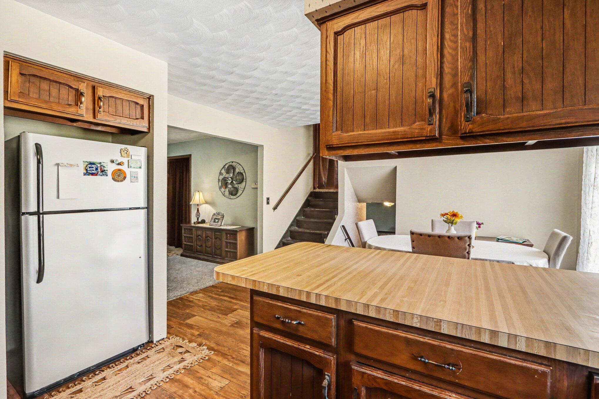 34792 Mill Lake Road Gobles, MI 49055 - Photo 8 of 38 006_file_4258