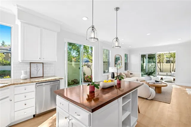 $2,688,000 | 20 Fecamp, Newport Coast, CA 92657